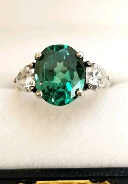 Large Oval Emerald Green Cubic Zirconia 2 Heart Clear Cz Ring 925