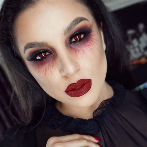 17 Halloween Makeup Looks That Wont Cost You A Penny Holiday Hoopla