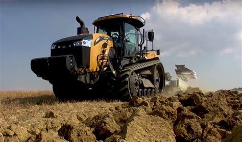 Les Tracteurs Les Plus Puissants Du Monde En Vidéo Wikiagri Actualité Agricole