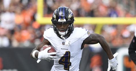 Week 5 Start 'Em, Sit 'Em: Play or Bench Tips for Fantasy Football