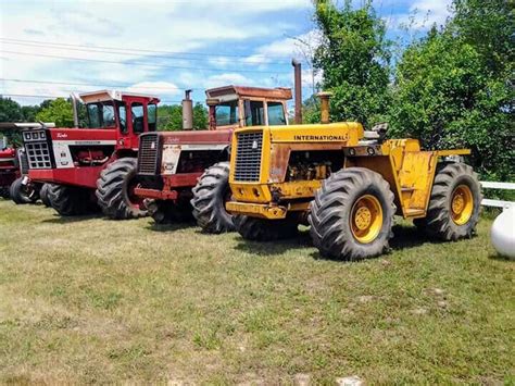 Ih Fwd 4568 V 8 4166 And 4100 Farmall Tractors International Harvester