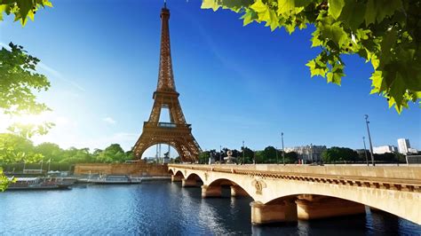 Latest France Tourism Statistics & Industry Trends (2020)