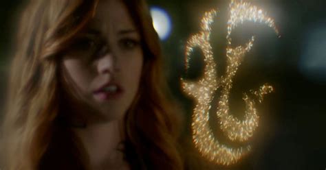 9 Tiny Details You Might Have Missed In The Shadowhunters Winter Finale