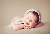 Secrets of Newborn Photography - Capture magazine