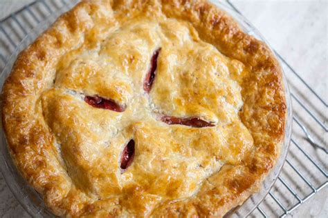 I have tried several pie crust recipes, but they just did not turn out right. Perfect Pie Crust Recipe | SimplyRecipes.com