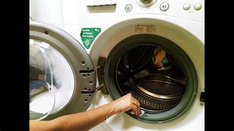 How To Clean Front Load Washing Machine With Baking Soda And Vinegar