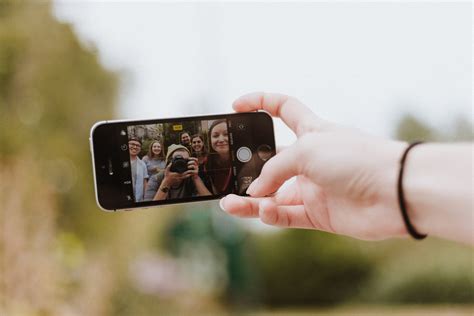 cómo hacer mejores selfies con el móvil trucos prácticos