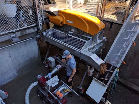 Filegrape Processing Machine At Chateau Montelena Winerygk