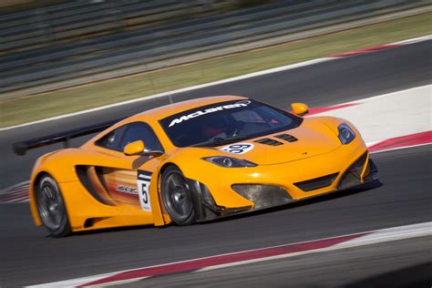 Dynamic World Debut Mclaren Mp4 12c Gt3 Auto Car