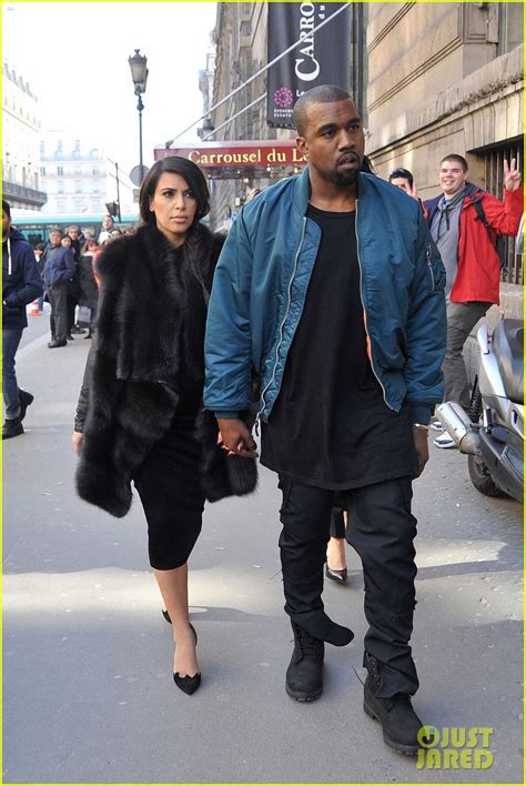 Pregnant Kim Kardashian And Kanye West Palais De Tokyo Visit Photo