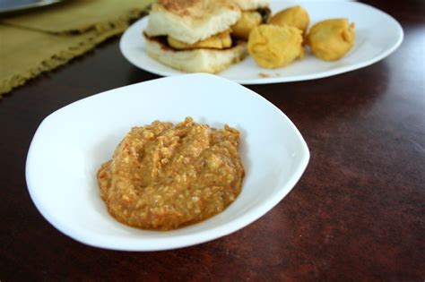Shengdaana Lehsun Chutney Peanut Garlic Chutney For Vada Pav