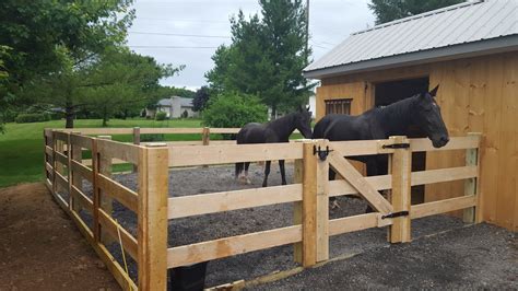This fence was looking very weathered, so we used the flexio 3000 to quickly give it a. Post and Rail Fencing | Horse Fencing | Narvon, PA