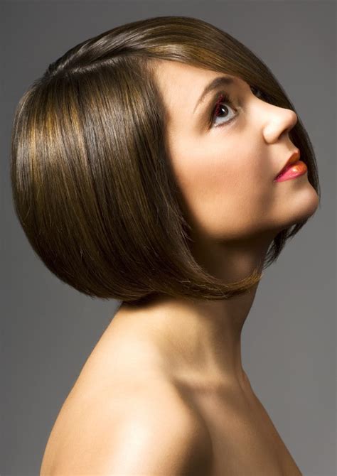 50 chic short bob haircuts and hairstyles for women. Kurzer Bob - Graduation arbeitet den Hinterkopf voluminös aus
