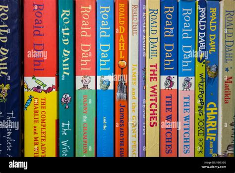 Roald Dahl Book Spines Hi Res Stock Photography And Images Alamy