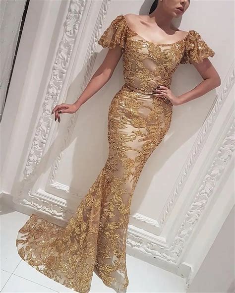2017 Saudi Arabia Champagne Beading Mermaid Evening Dresses With Gold