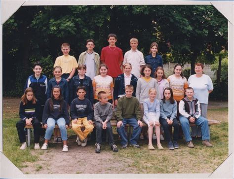 Photo De Classe 6ème De 2001 Collège Charles De Foucauld Copains Davant