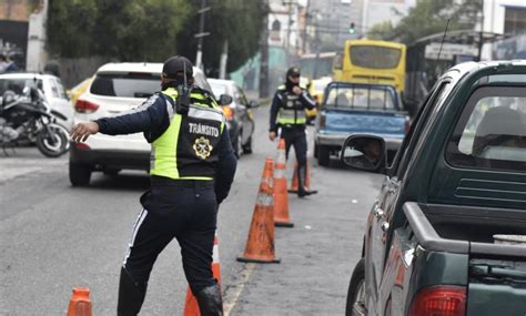 ¡agente De Tránsito Maltrata A Un Ciudadano En Quito
