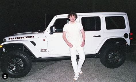 Rapper risen out of louisville, kentucky who rose to popularity posting his original songs to soundcloud and youtube. Jack Harlow Bio, Wiki, Net Worth, Girlfriend, Age, Songs