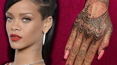 Rihanna Debuts New Henna Hand Tattoo Youtube