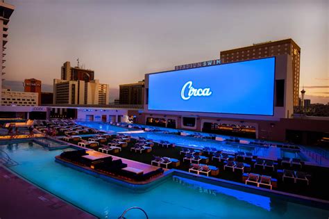 Dive Into Dayclubs With The Best Pool Parties In Las Vegas In