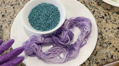 Fear not the dye pot! Dyeing Yarn Using Rice Soaked with Food Coloring - YouTube