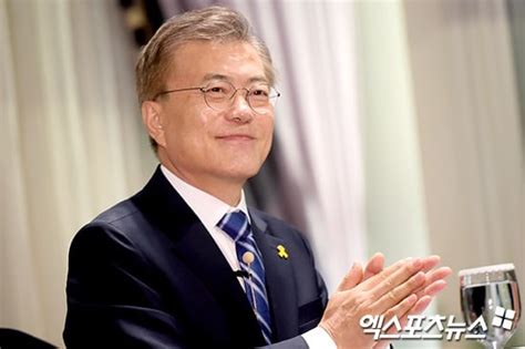 Born january 24, 1953) is the current president of south korea, having taken office in 2017. Breaking: Moon Jae In Is The New President Of South Korea ...