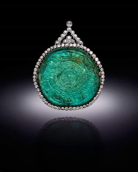 Mogul Emerald Necklace Smithsonian Institution