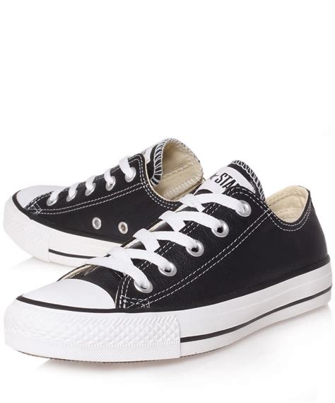 Converse Black Chuck Taylor Leather Low Trainers In Black Lyst