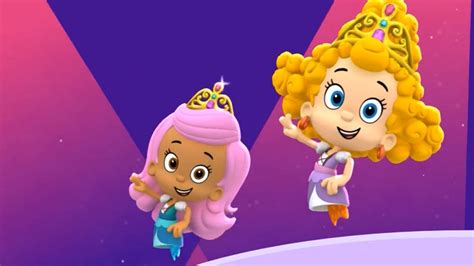 Bubble Guppies Molly Wallpaper