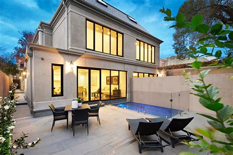 We offer a full range of garage door products for both commercial and residential customers in central illinois and surrounding areas. Dunraven Ave, Toorak | Residential Doors & Windows | Alcon ...