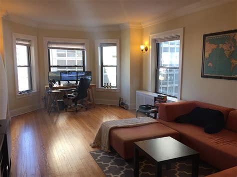 First Apartment - Chicago : malelivingspace