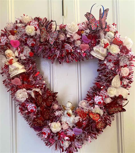 Heart Wreath With Vintage Valentine Decorations Large 23 Etsy