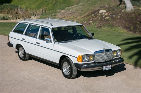 1982 Mercedes Benz 300td Turbo For Sale On Bat Auctions Closed On