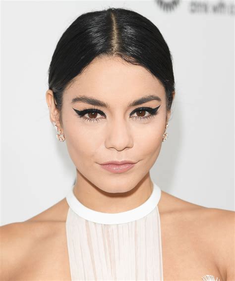 The Stars Brought Their Beauty A Game To The Oscars After Partyrefinery29 Lush Products Face