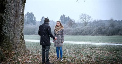 Erik (sven waasner, r.) ist gegenüber ariane (viola wedekind, l.) zuversichtlich, dass die saalfelds in die falle gehen werden. Folge Sturm Der Liebe Mediathek : Sturm Der Liebe 3377 Das ...