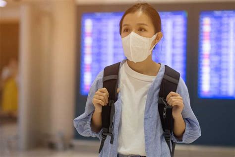 6 Cara Memakai Masker Yang Benar Agar Efektif Doktersehat