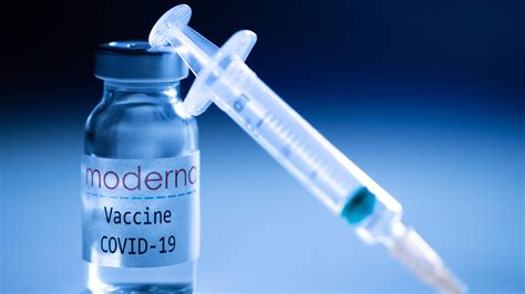 After injection, the vaccine particles bump into. Safe and effective Moderna COVID vaccine poised for FDA ...