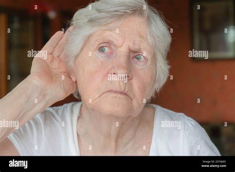 Portrait Hearing Hi Res Stock Photography And Images Alamy