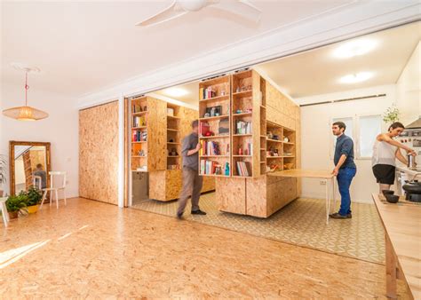 The teachwall 100 movable wall panels run smoothly along its ceiling knocking down walls to build new ones isn't sustainable and certainly won't protect the environment. Apartments With Movable Walls Inspire Through Flexibility
