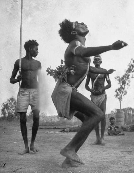 Australian Aborigines Dancing Aboriginal People Indigenous Peoples Australian Aboriginal People