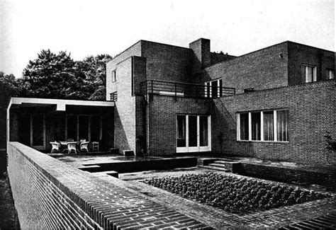 Wolf House In 1926 By Ludwig Mies Van Der Rohe 1 The Charnel House