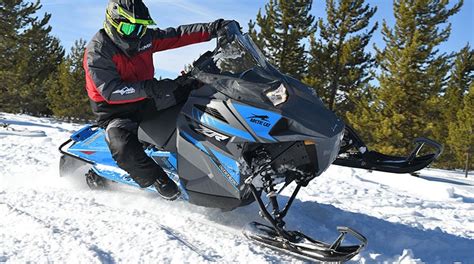 It&#39;s a cain&#39;s quest race sled, but mechanically you won&#39;t find better. First Impressions: 2021 Arctic Cat Blast ZR 4000 | SnowGoer