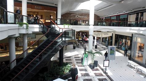 For Dayton Malls Like Fairfield Commons Change Is A Constant Dayton