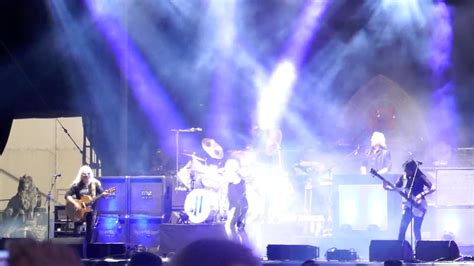 Me vuelvo a descongelar y vuelvo aquí a darte. Uriah Heep - Lady In Black @ Alcatraz Metal Festival ...