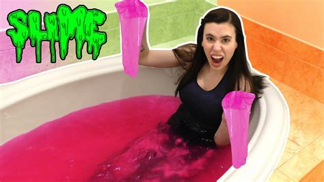 Pink Slime Bath Experiment Youtube