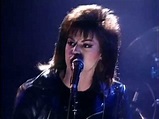 The Barbusters (Joan Jett and Michael J. Fox) - Light of Day (1987 ...