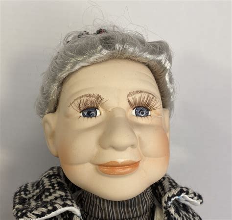 J MISA Porcelain Grandma Grandpa 16 Doll With Stand Gem
