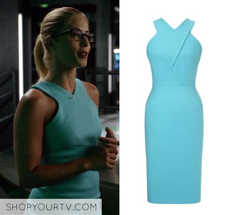 Arrow Fashion Outfits Clothing And Wardrobe On The Cws Arrow
