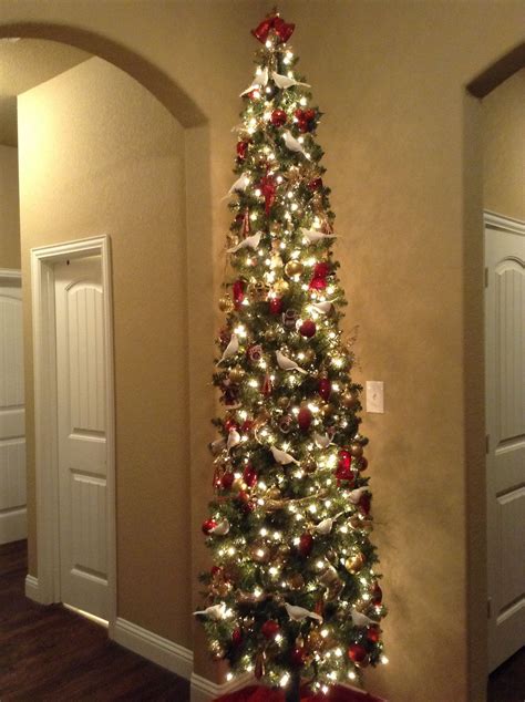 10 Decorated Skinny Christmas Trees
