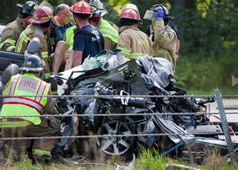 The michigan department of transportation said the crash was reported shortly after 3:30 a.m. Fatal wrong-way crash on I-96 caused by elderly driver